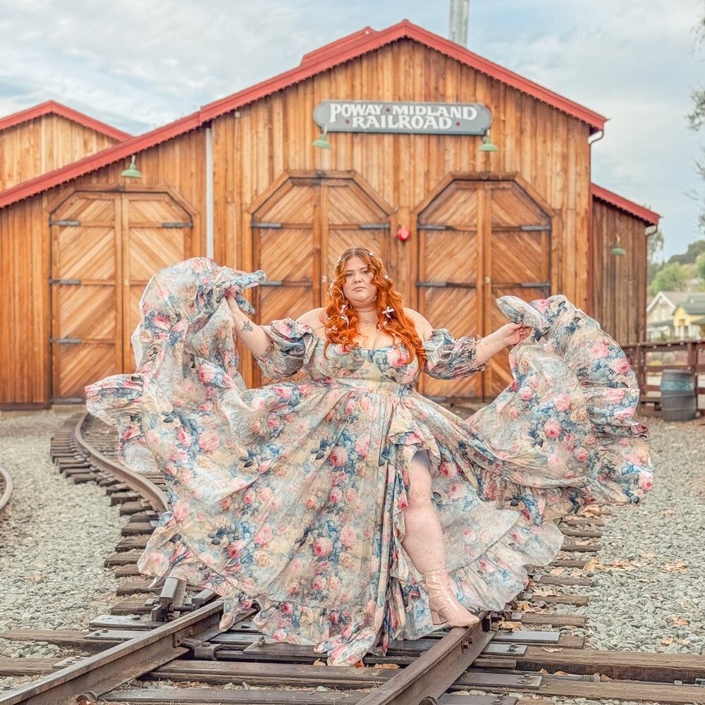 NWT Selkie Chateau Paper Rose Bloom Gown - 5X